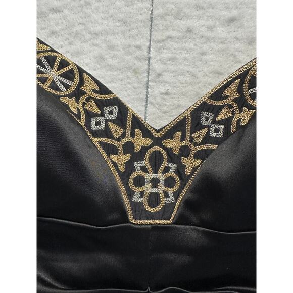 Nicole Miller Collection Women Dress Corset Style V Neck Embroidered Witchygoth - Picture 8 of 12